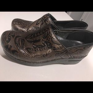 Dansko tooled leather floral nursing clog scrubs